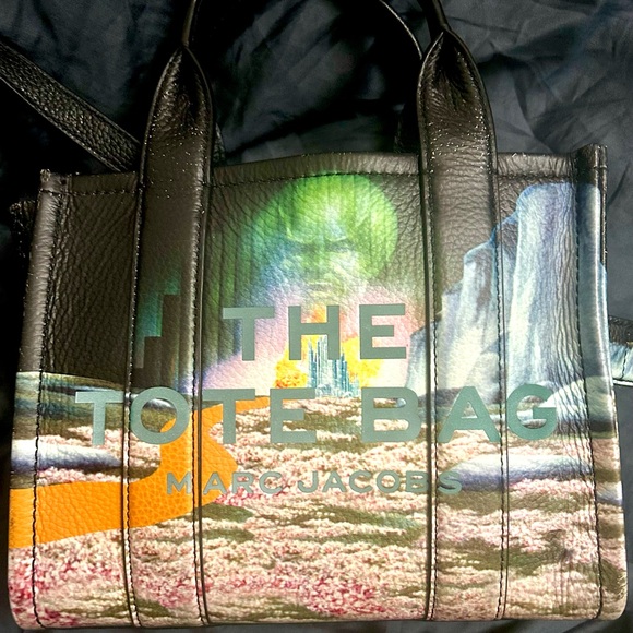 Marc Jacobs Black Multicolor Graphic \'THE TOTE BAG\' Leather Shoulder Tote main image 4